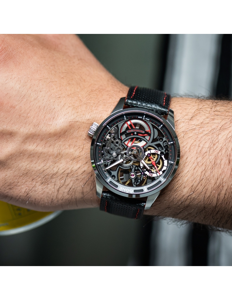 MECHANICA B02 TITANIUM
