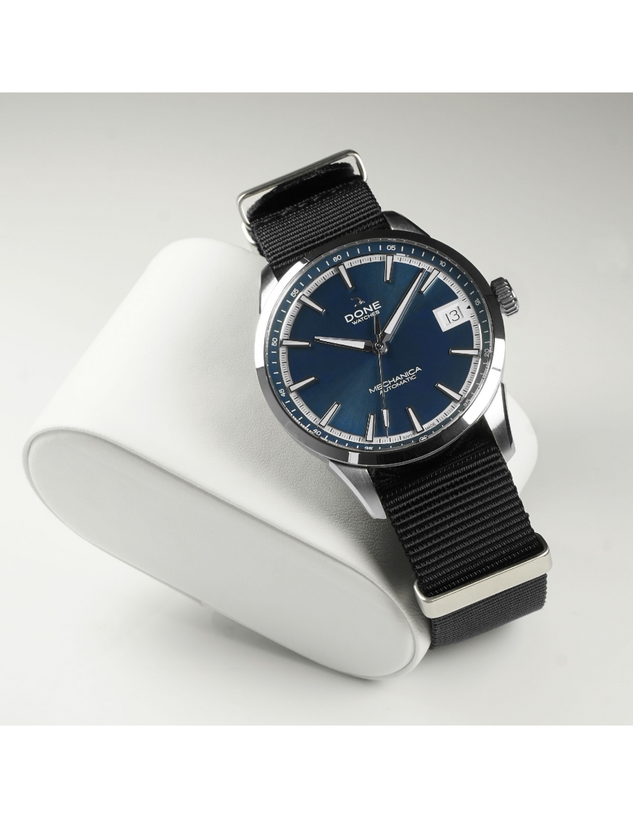 NATO Strap 20mm - Black with s-steel buckle