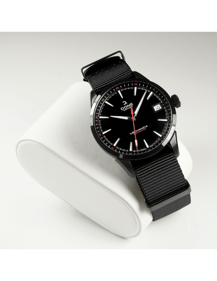 Bracelet 20mm - NATO noir sur boucle acier noire