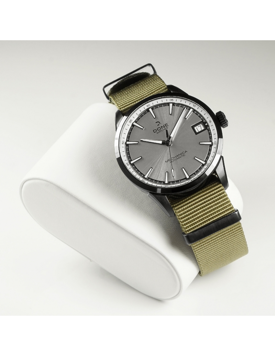 NATO Strap 20mm - Olive green with black s-steel buckle