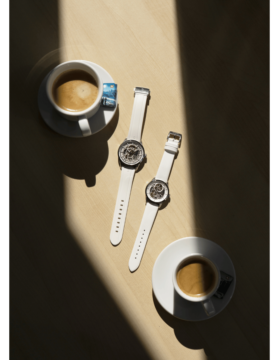 PAIR WATCHES F01/E01